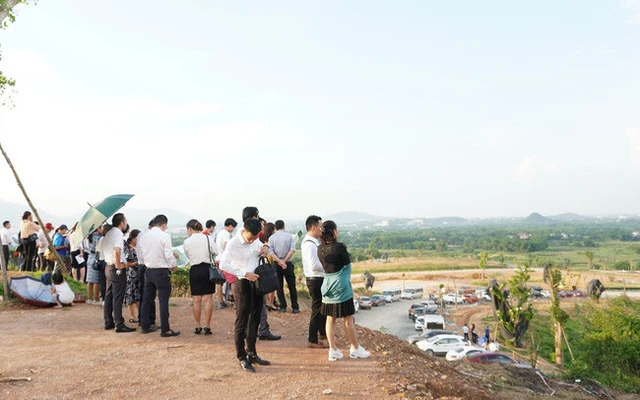 bo-truong-bo-xay-dung-bat-dong-san-se-am-len-vao-cuoi-nam-va-phat-trien-tro-lai-trong-nam-2024